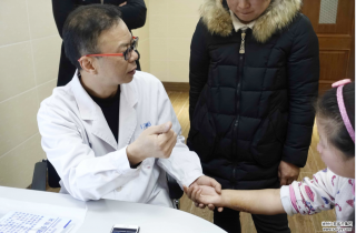 在徐州仁慈醫(yī)院接受中國Ilizarov技術專家親診，是一種什么感受?